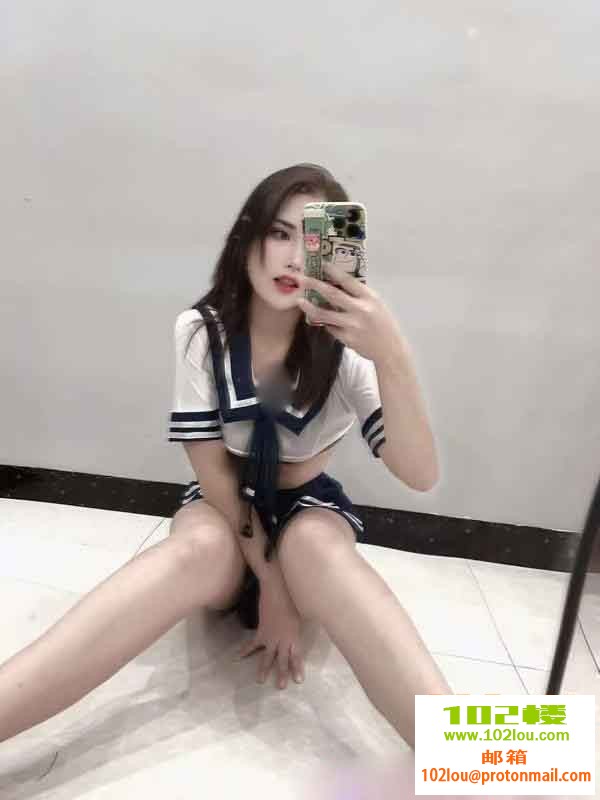 184221vggocclza600gkxk.jpg