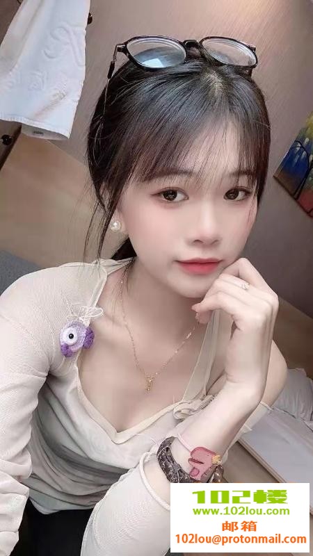 165703vo0ayw50rd1l7s0f.jpg
