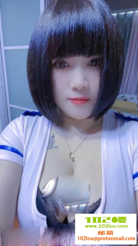 002945jy9twt99sz1sawy9.jpg