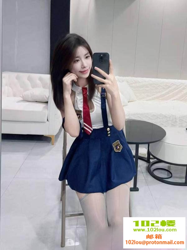 025228b7cqt2tc325ao1q0.jpg