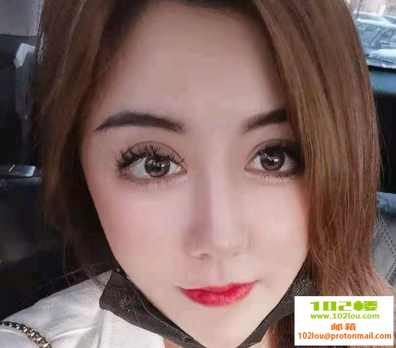 232608u4rbz2sm344s1oj6.jpg