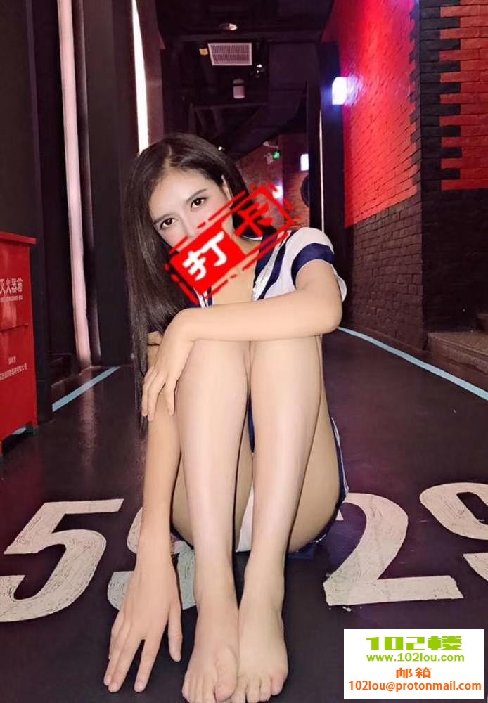 144035lm0waa2iiy0xoljw.jpg