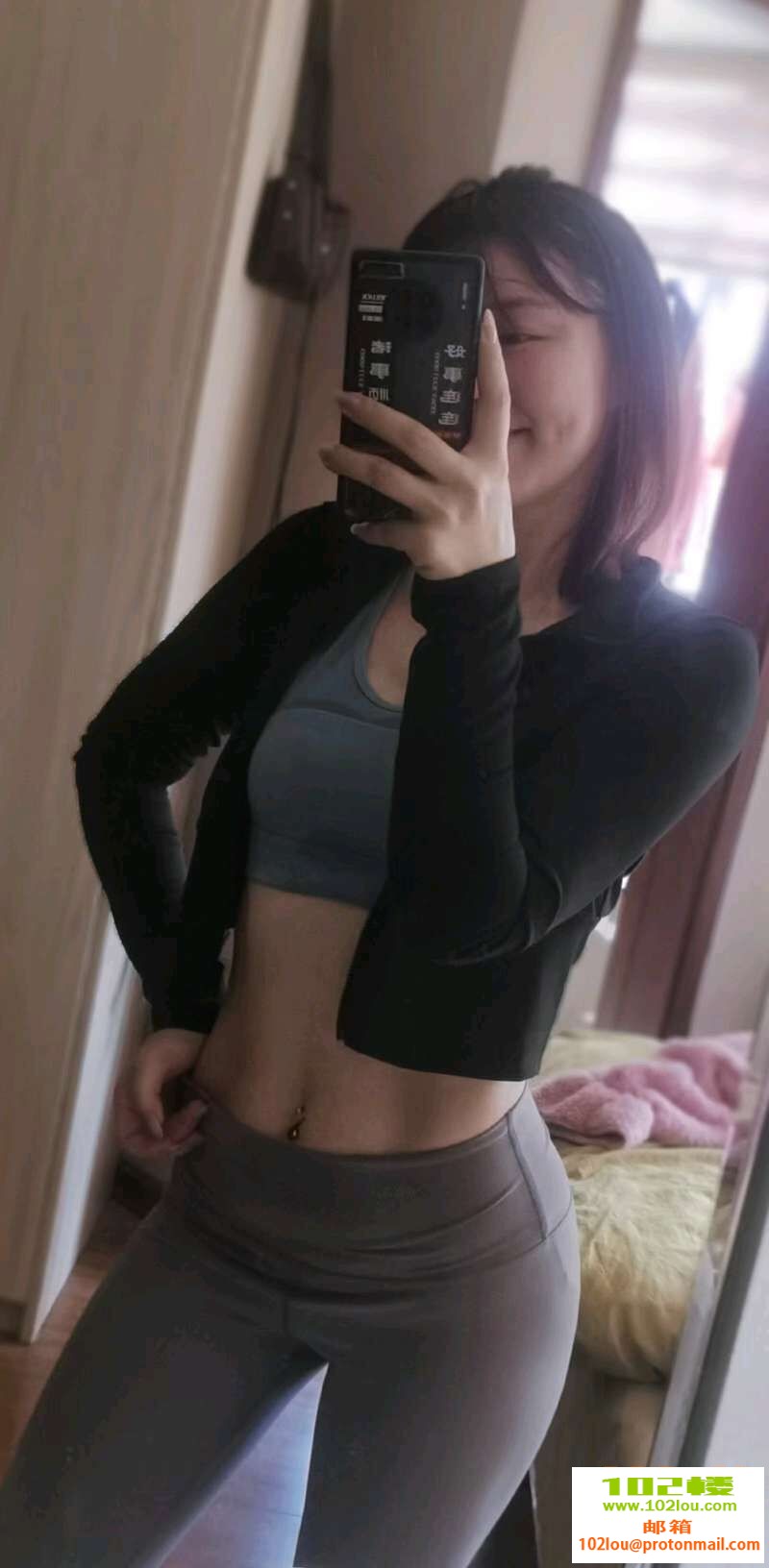 153731pxn7akhhu6zazbsv.jpg