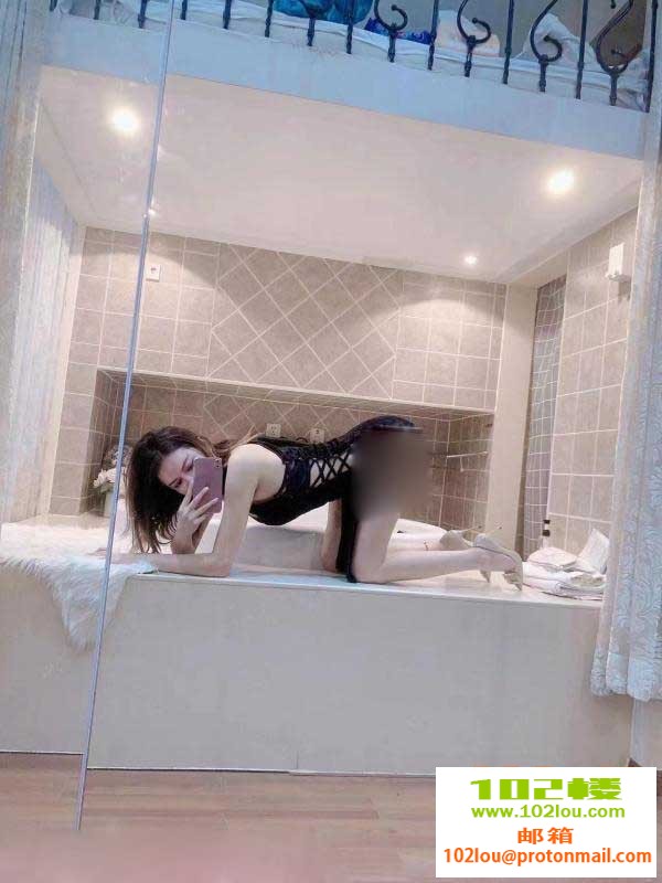 213551n7nfn7aqa944wxw9.jpg