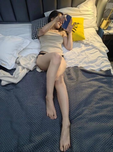 194937t63zb2nzmwh44nz4.jpeg