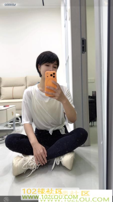c896a76b-c603-42f8-b20d-6109a1fa8c3f.jpg