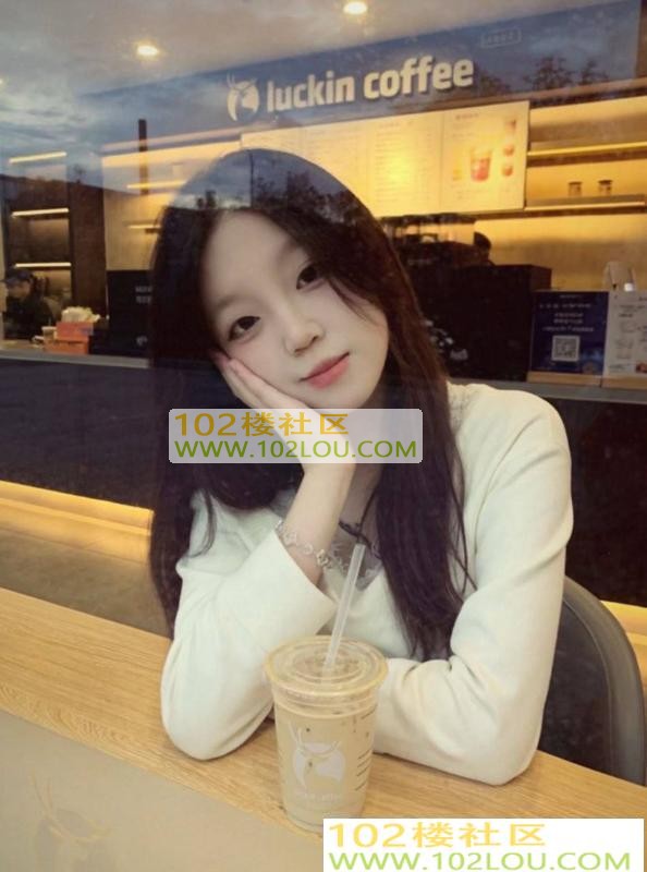 787c3b1d-3ee2-4d2d-b944-2d718de13cdd.jpg